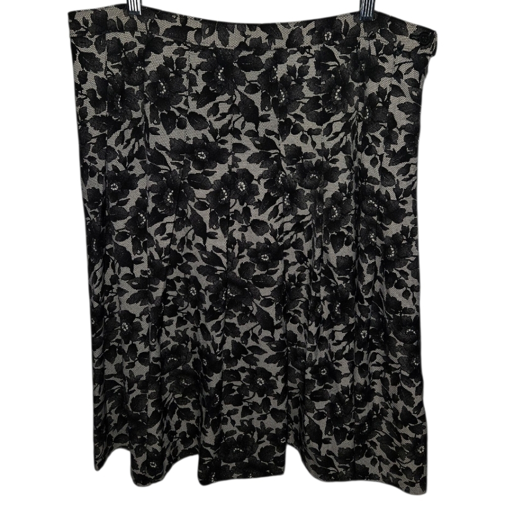 Isaac Mizrahi For Target Floral Lace Printed Pletted Side Zip/Button Skirt